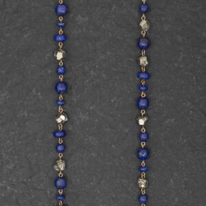 Collana Artigianale fatta a mano Corta in Bronzo - Rame Ottone Oro Dorato - con pietre naturali colore blu e cristalli dorati - Lapislazzuli Lapis Pirite - Baco Ortigia - Siracusa