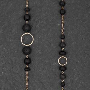Collana Artigianale fatta a mano Lunga in Bronzo - Rame Ottone Oro Dorato - con pietre naturali colore nero e marrone - Onice Pietra Lavica Lava Quarzo Fumé affumicato - Design Simmetrico - Cerchi Anelli - Baco Ortigia - Siracusa