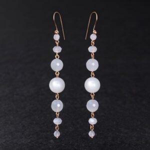 Orecchini Artigianali fatti a mano lunghi leggeri in Bronzo - Rame Ottone Oro Dorato - con pietra naturale colore bianco perla - Pietra di Luna Lunaria Adularia- Baco Ortigia - Siracusa